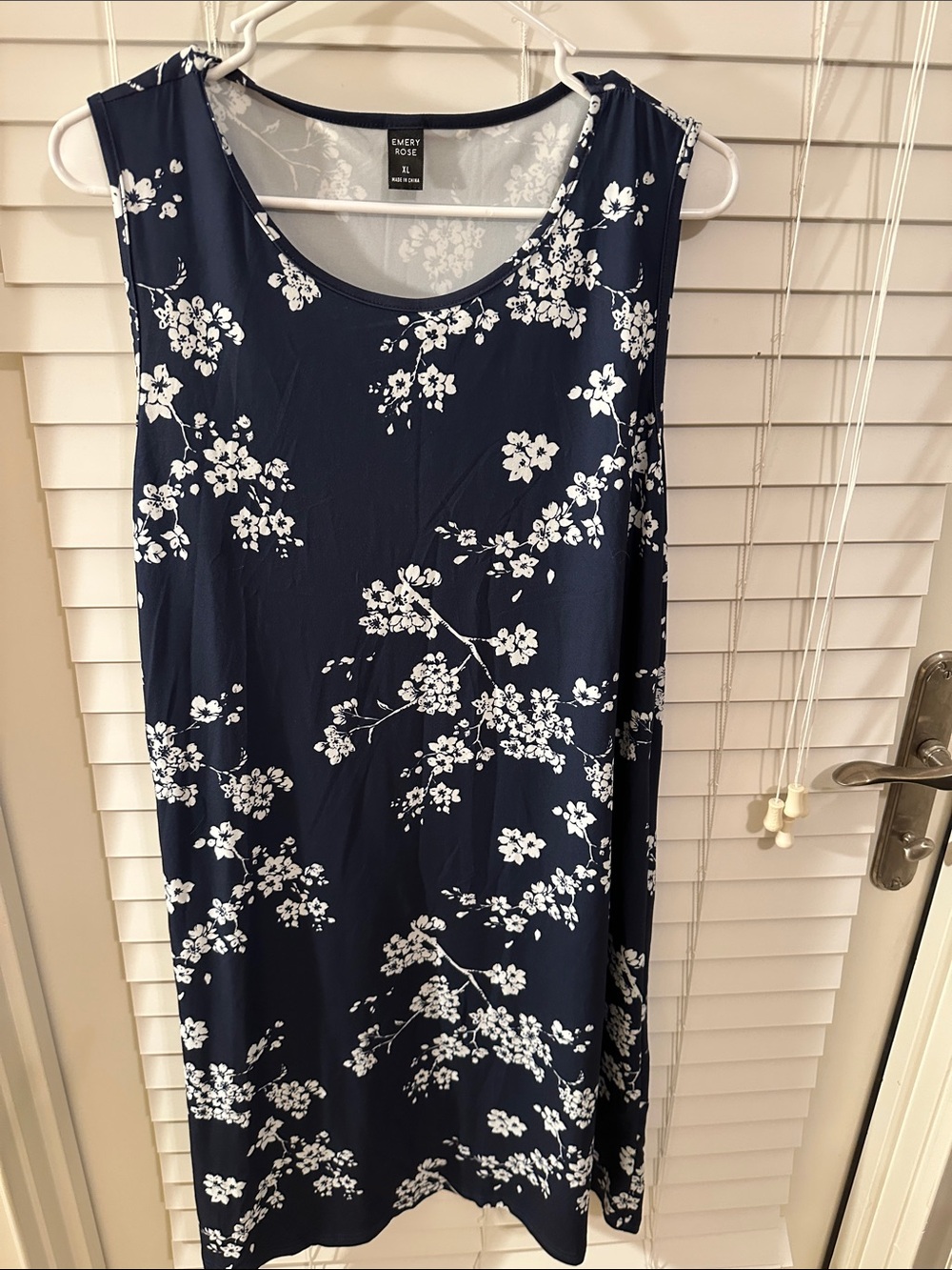 Emery & Rose Navy Floral Sleeveless Midi Dress